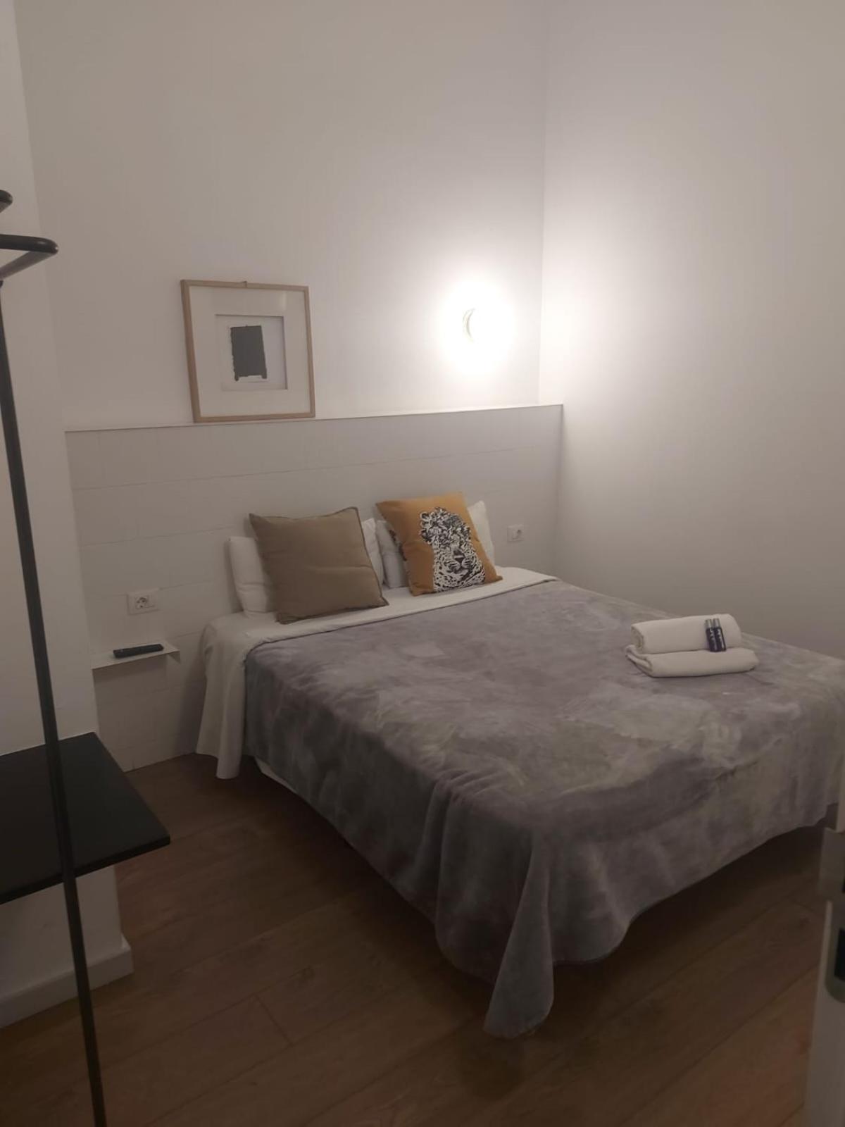 Hostal Argo Barcelona Exterior foto