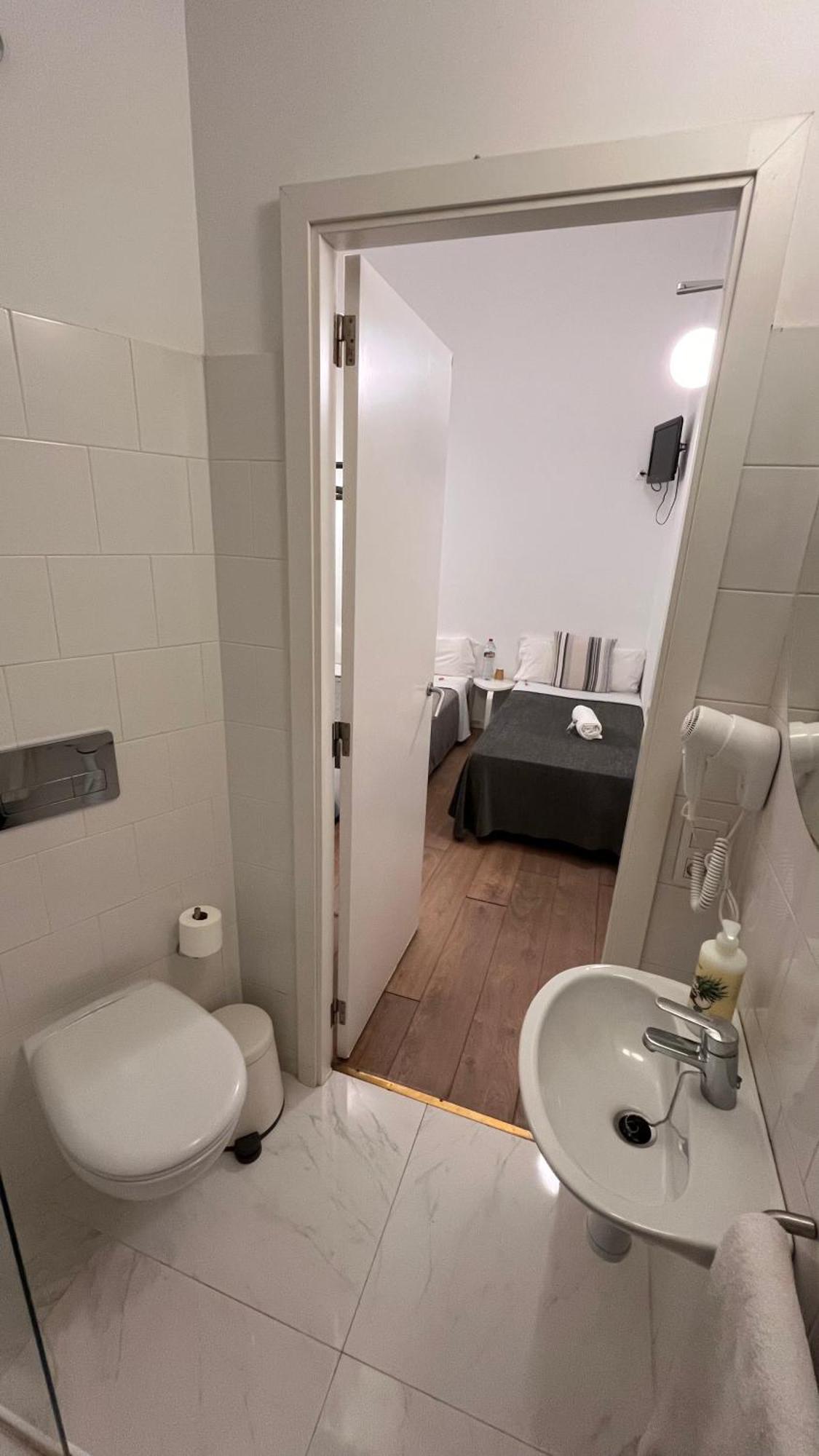 Hostal Argo Barcelona Zimmer foto